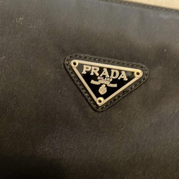 đ¤ SOLD đ¤ PRADA authentic vintage nylon handbag - Picture 5 of 9